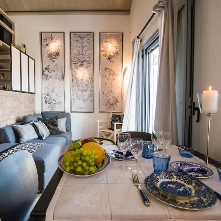 Domus Arch Residences